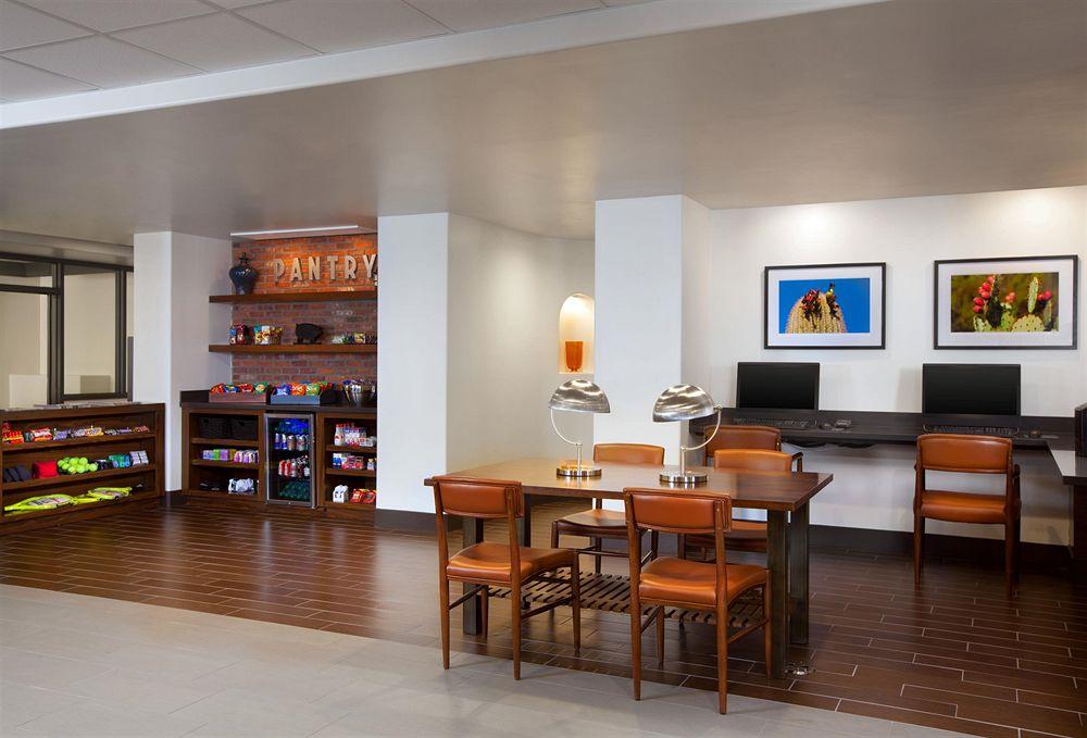 Four Points By Sheraton Phoenix South Mountain Exterior photo